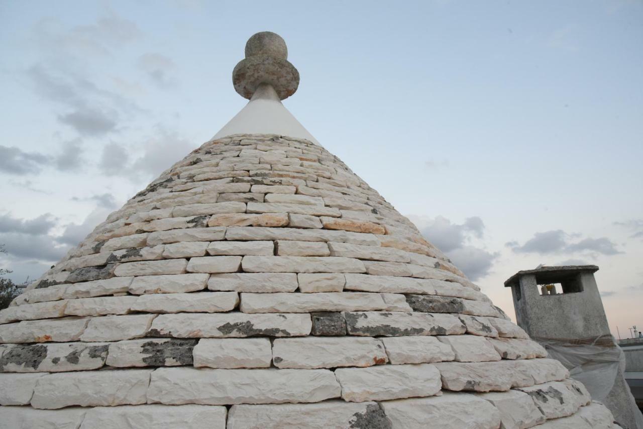アルベロベッロTrulli Occhi Di Pietraアパートメント エクステリア 写真