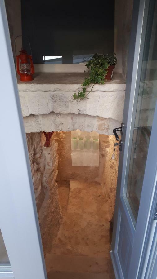 アルベロベッロTrulli Occhi Di Pietraアパートメント エクステリア 写真