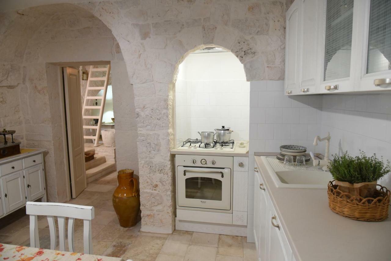 アルベロベッロTrulli Occhi Di Pietraアパートメント エクステリア 写真