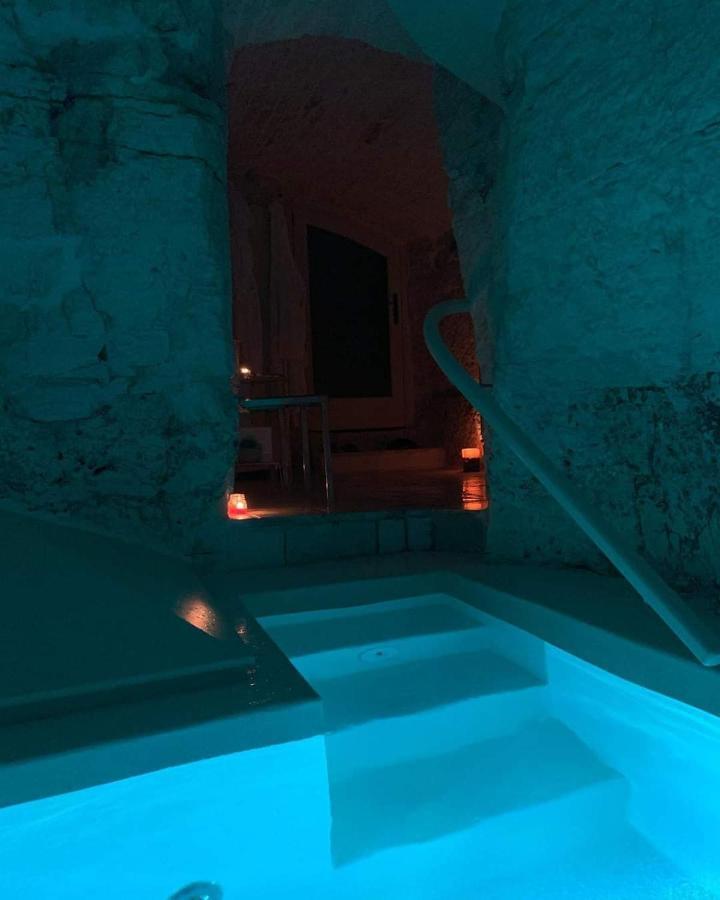 アルベロベッロTrulli Occhi Di Pietraアパートメント エクステリア 写真